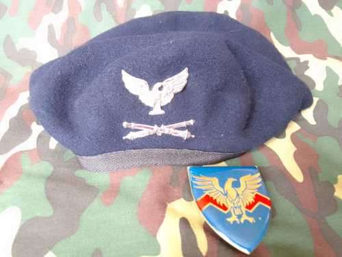 SADF STAATS ARTILLERY BERET - FULL - WITH ONE SHOULDER FLASH