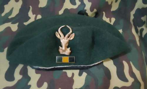 SADF INFANTRY BERET (BRASS CAP BADGE + BALKIE)