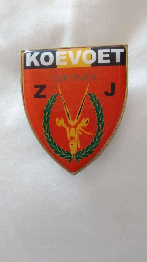SADF  - KOEVOET   OFINO -COMMEMORATIVE METAL FLASH