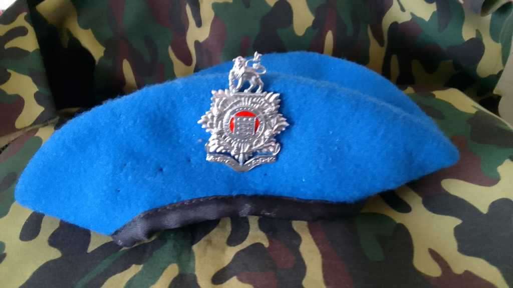 SADF/ SA Army Admin Services Corps Beret with set of collar badges