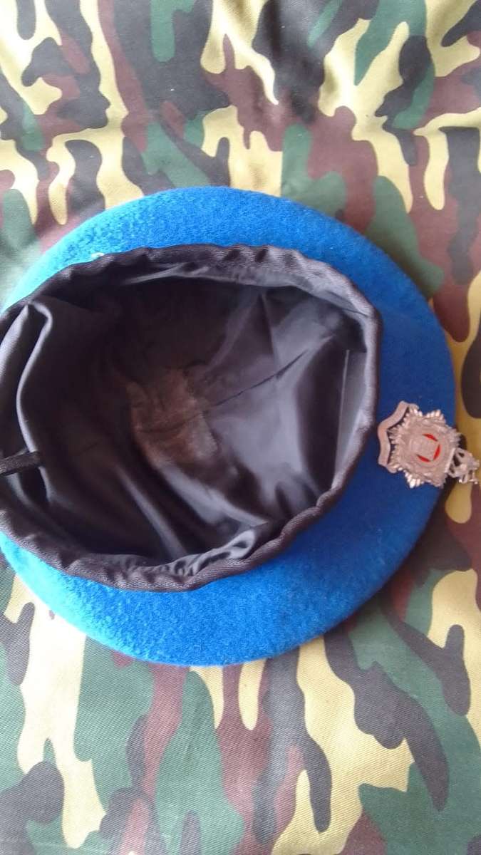 SADF/ SA Army Admin Services Corps Beret with set of collar badges