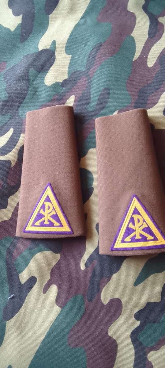 SADF/ SA ARMY CHAPLAIN SLIP ON RANK  SET