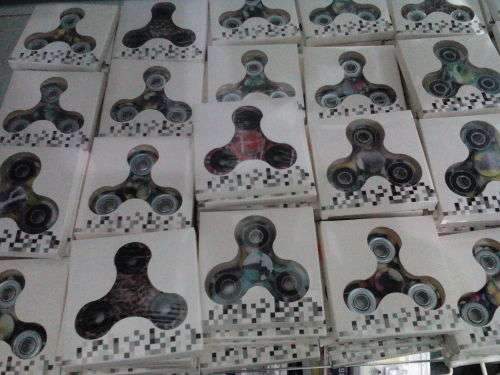 FREE fidget spinners fancy multicolour (only pay shipping)