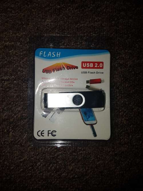 128Gb USB FLASH DRIVE