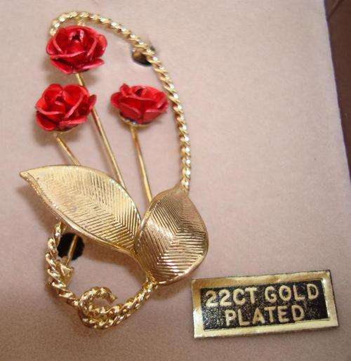 22ct Gold Plated Brooch