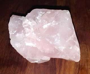 Rough rose quartz