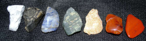 7 Chakra Stones Howlite, Labradorite, Sodalite, Green and Yellow Aventurine, Carnelian, Jasper