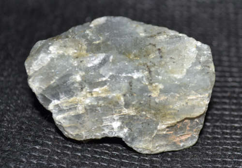 Rough Labradorite  connect with our higher selves and the divine.