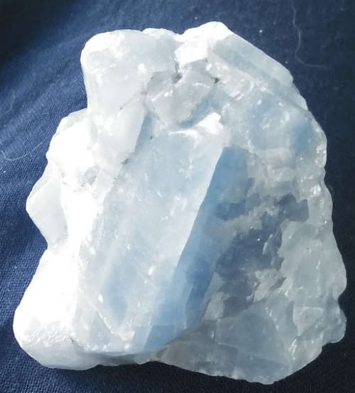 Blue calcite WATER ELEMENT HEALING STONE offers mental and etheric protection