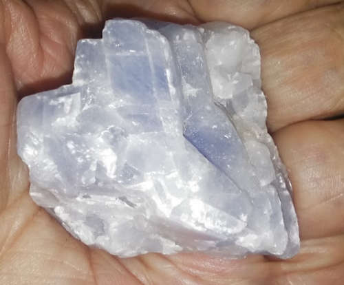 Blue calcite WATER ELEMENT HEALING STONE offers mental and etheric protection