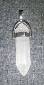 Rose Quartz Pendant dispels negativity and protects against environmental pollution