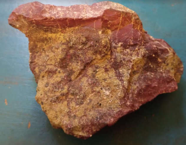 Dragons Stone Chunk  Draws money and Love Enhances Life Force, courage, strength and vitality.