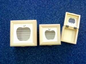apple wooden boxes