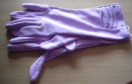 Purple gloves
