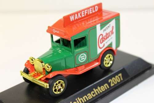 Castrol: Vintage Delivery Van