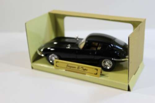 Jaguar E Type