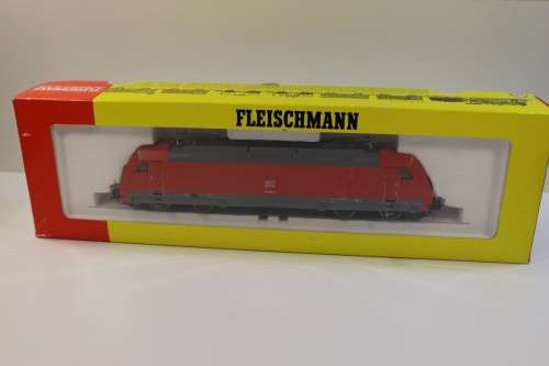 Class 101 Electric Express Locomotive  (Digital)