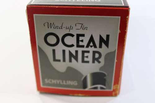 Schylling : Antique Wind Up Ocean Liner (Metal)