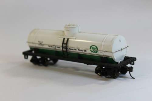 40' Single Dome Tanker ( Quaker State)