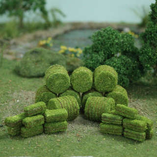 30 x Green Hay Bales