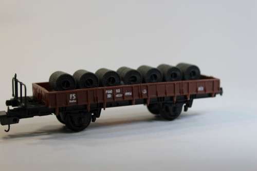 Lima : Flatbed with cable load