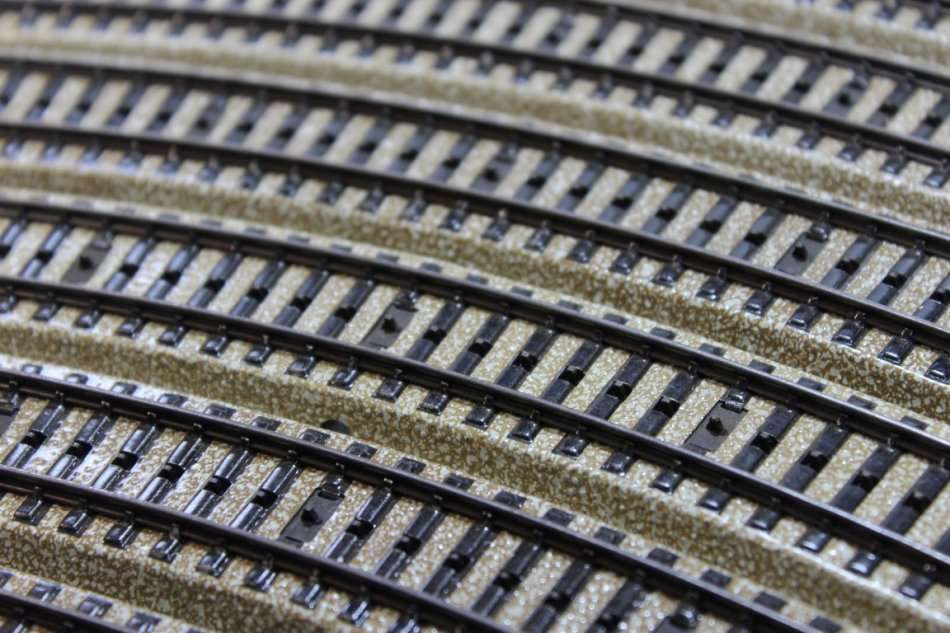 10 x  3 Rail Marklin Curved Tracks