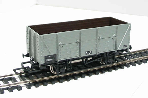Hornby : BR Plank Wagon
