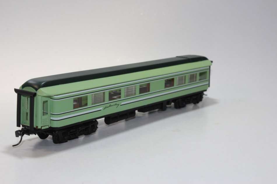 SARM : 6 x Drakensburg Express Coaches ( Kadee Couplers) *Free Postage