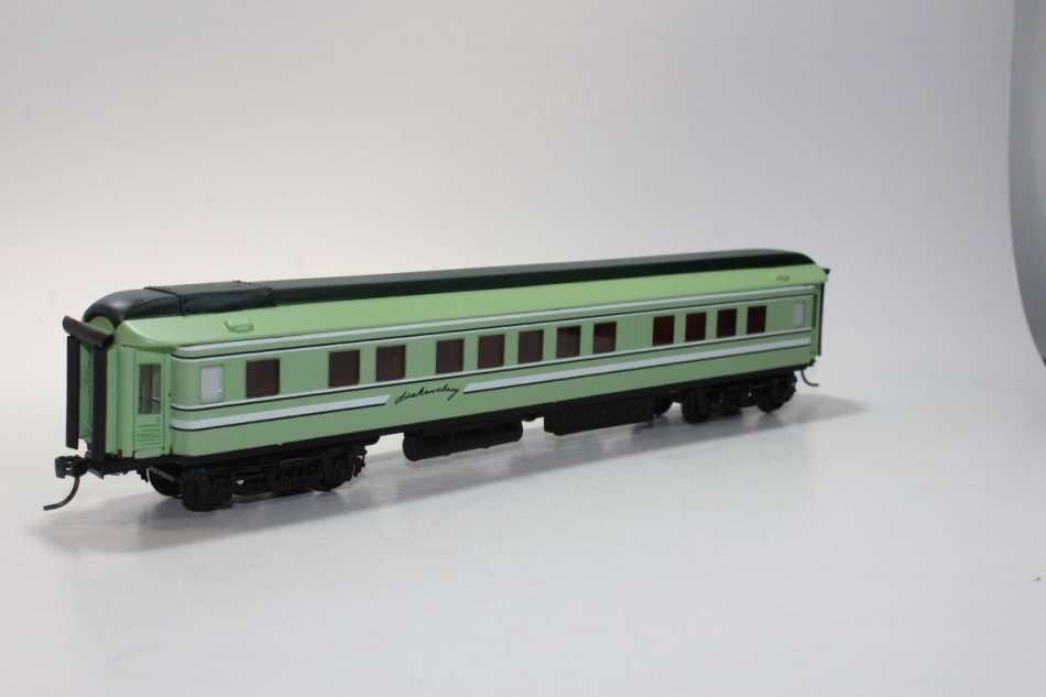 SARM : 6 x Drakensburg Express Coaches ( Kadee Couplers) *Free Postage