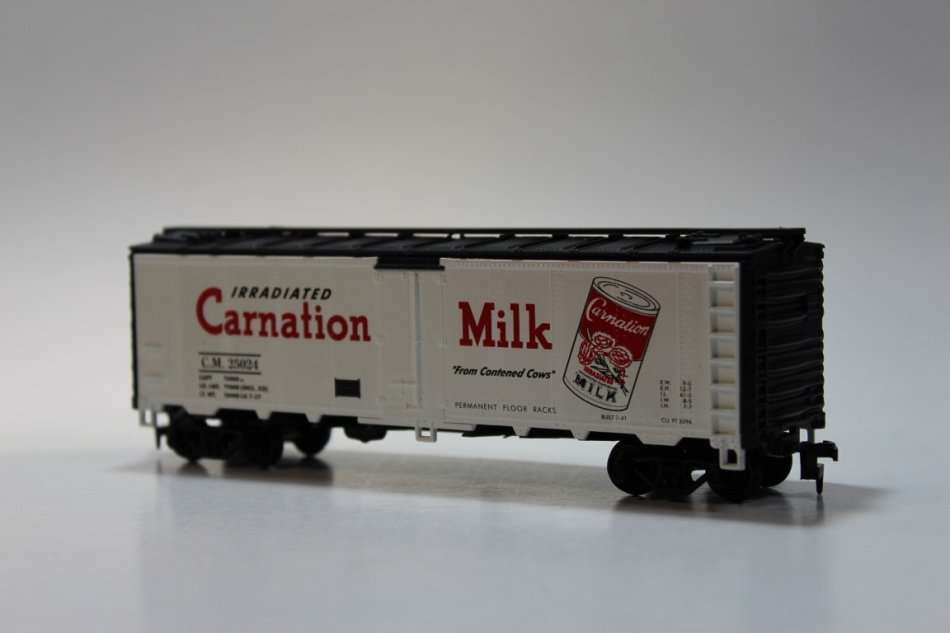 40" Reefer - Carnation Milk Reef Wagon