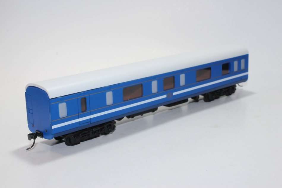SARM : Blue Train Deluxe Coach (Kadee Couplers)