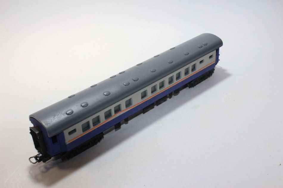 Transkaroo Passenger Coach ( Spoornet Colours )