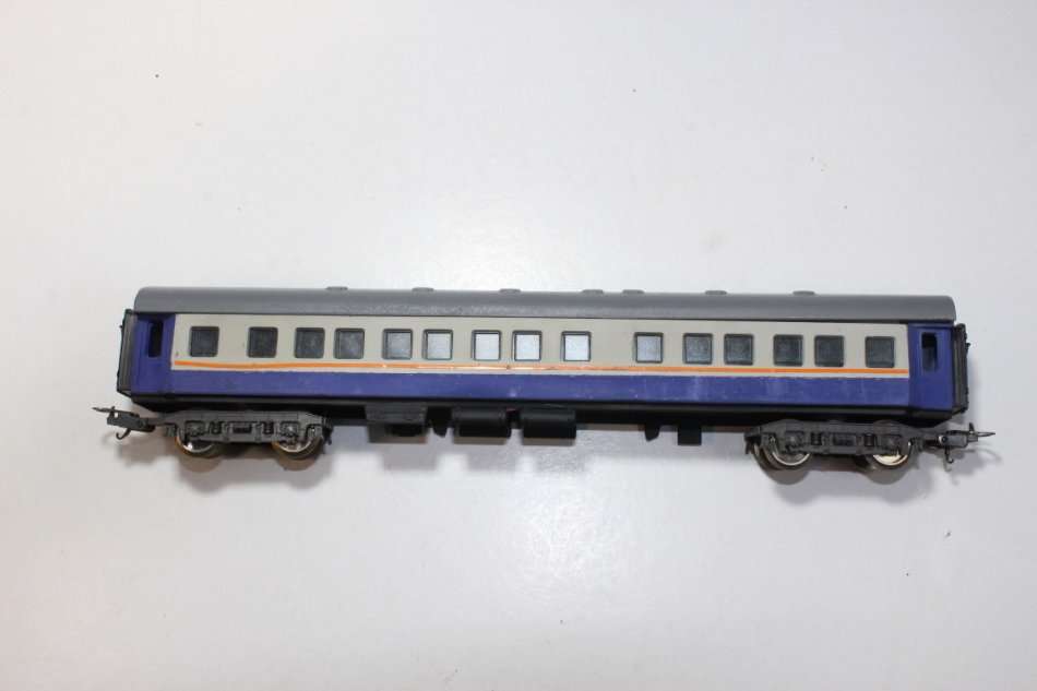 Transkaroo Passenger Coach ( Spoornet Colours )