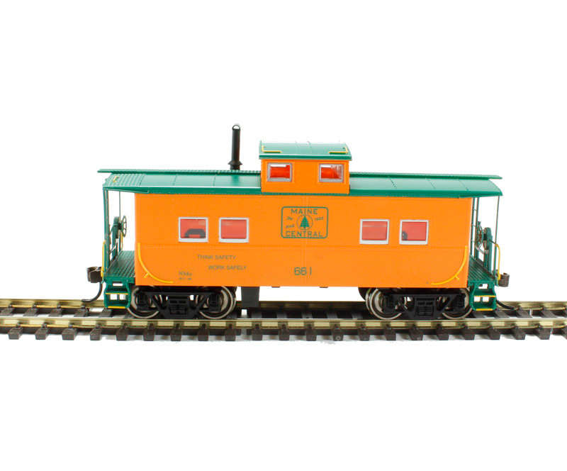 Bachmann : Northeast  Steel Caboose - Main Central