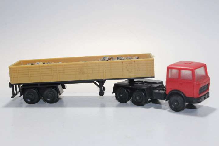 Lima : Truck and Trailer