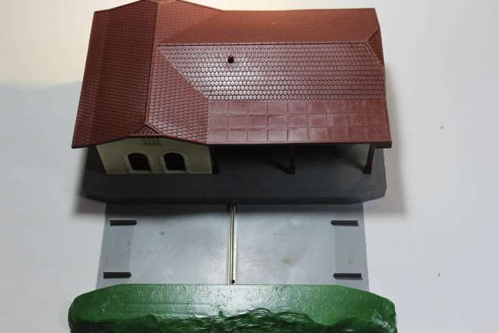 Lima : Station with Sound Signal (New)