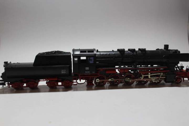 Fleishmann : Steam Locomotive with Tender