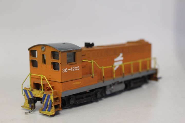 Spoornet Diesel Locomotive (Digital)