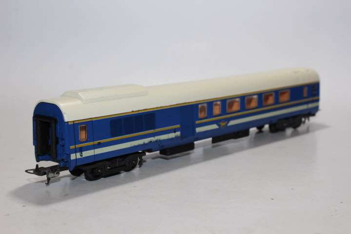 Lima : Blue Train Combination Coach