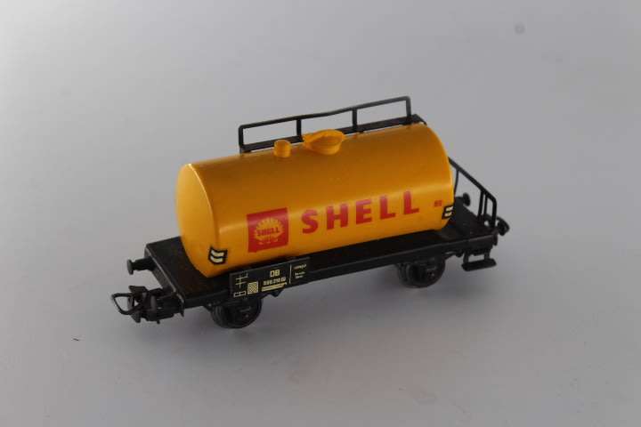 Marklin "Shell" Petrol Tanker