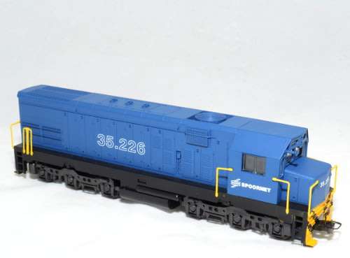 Spoornet Class 35 Loco ( HO) Powered (35-226)