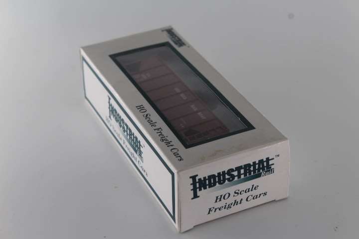 ERIE Covered Coal Hopper