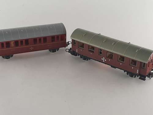 2 x Vintage SAR Coaches
