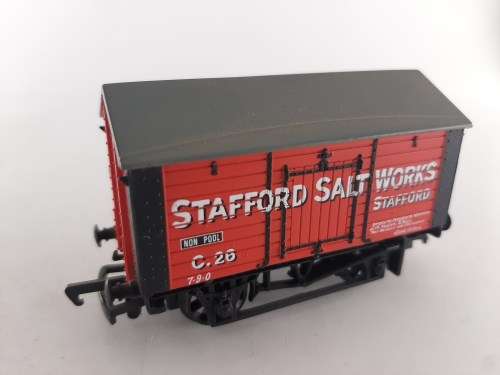 Bachmann : 3 x Stafford Salt Wagons