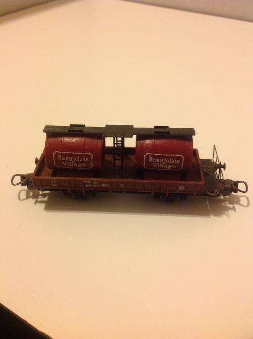 Lima Beer Wagon - HO