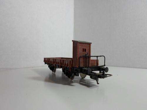 Lima Flatbed with guard house