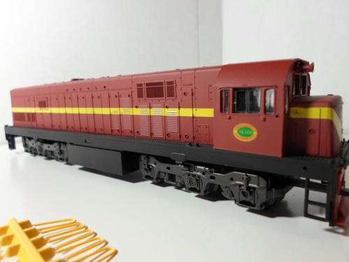 Frateschi :) SAR Diesel Loco (Class 34) powered