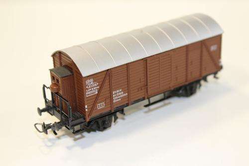 Kleinbahn : Box wagon with breakmans cab