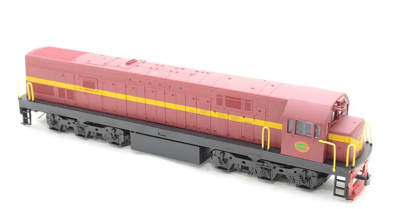 South African Class 34 SAR Diesel Locomotive (Running Class 34-909)