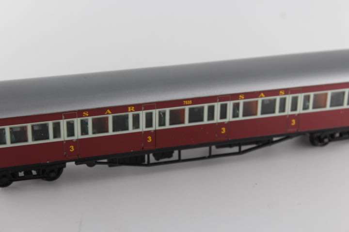 SARM : 3 x Suburban Passenger Wagon Set ( 1st , 2nd & 3rd Class) - Swing Doors - Free postage
